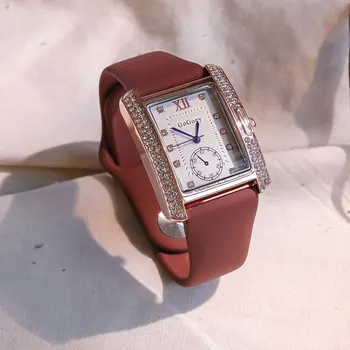 Kadın quartz saat Moda Marka Silikon Şerit Basit Tarzı Basit Tarzı Kare Dial Saat Kız Hediye Reloj de damas