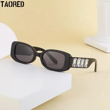 2023 Yeni Kişiselleştirilmiş Küçük Çerçeve kadın Güneş Gözlüğü Moda Moda Sokak Erkekler Açık UV400 Güneş Gözlüğü Tasarımcısı Unisex Gözlük