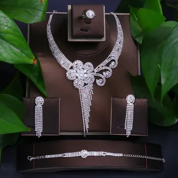 Lüks Büyük Çiçek takı seti Gelin Kolye Aksesuarları Kadınlar için Hint Parti düğün suni elmas kolye seti Kız Hediye