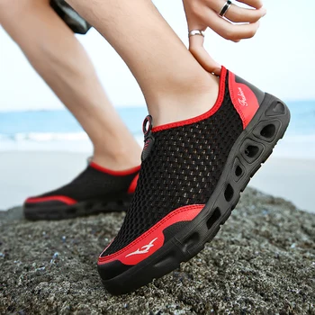 2023 Erkekler Aqua Ayakkabı Açık Nefes plaj ayakkabısı Hafif Çabuk kuruyan yürüyüş botları Spor Su Kamp Sneakers Ayakkabı