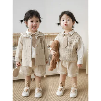 Kızlar ekmek ayı işlemeli Logo gömlek seti çocuklar Kore yelek ceket bahar bebek rahat
