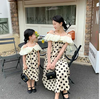 Aynı Anne ve Kızı Eşleştirme Grinch Polka Dot Elbise Zarif Kadın Yaz Elbiseler Anne ve Bebek Kız Eşit Hassas Giysiler