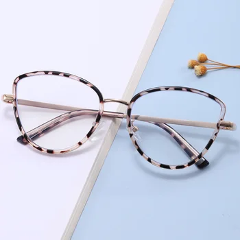 Retro kare çerçeve Anti mavi ışık gözlük Metal çerçeve şeffaf lensler düz gözlük miyopi lensler ile eşleştirilmiş olabilir