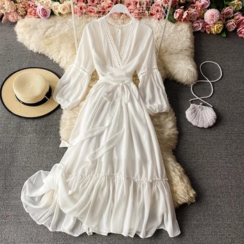 Yaz elbisesi Yeni Bahar / Yaz Zarif V Yaka Dantel Up Yüksek Bel Hollow Beyaz Elbise Plaj Tatil Tarzı Elbise Kadınlar için elbiseler